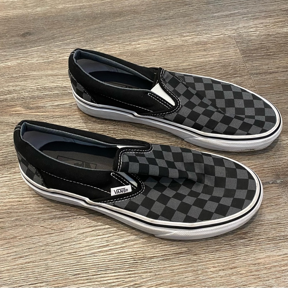 Like new checkered Vans!
